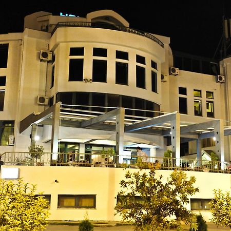 Hotel Keto Podgorica Luaran gambar